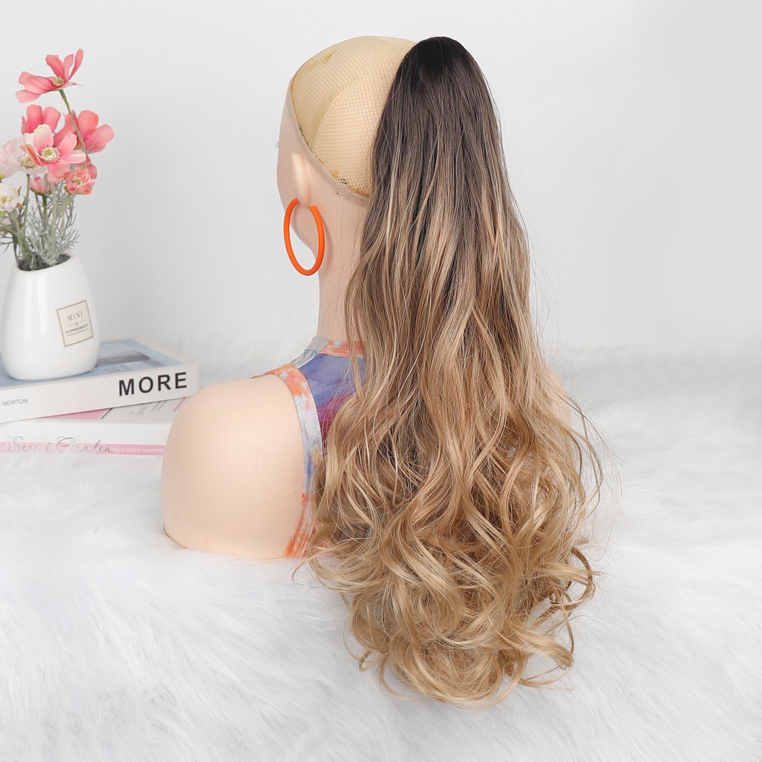 Wavy Curls Ponytail Chemical Fiber Three Color Gradient Dye Wig